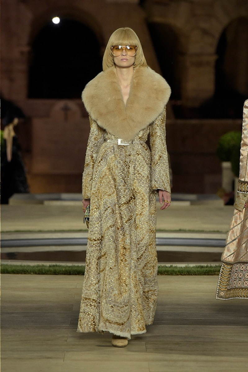 フェンディ オートクチュール(FENDI Haute Couture) 2019-20年秋冬ウィメンズコレクション  - 写真36