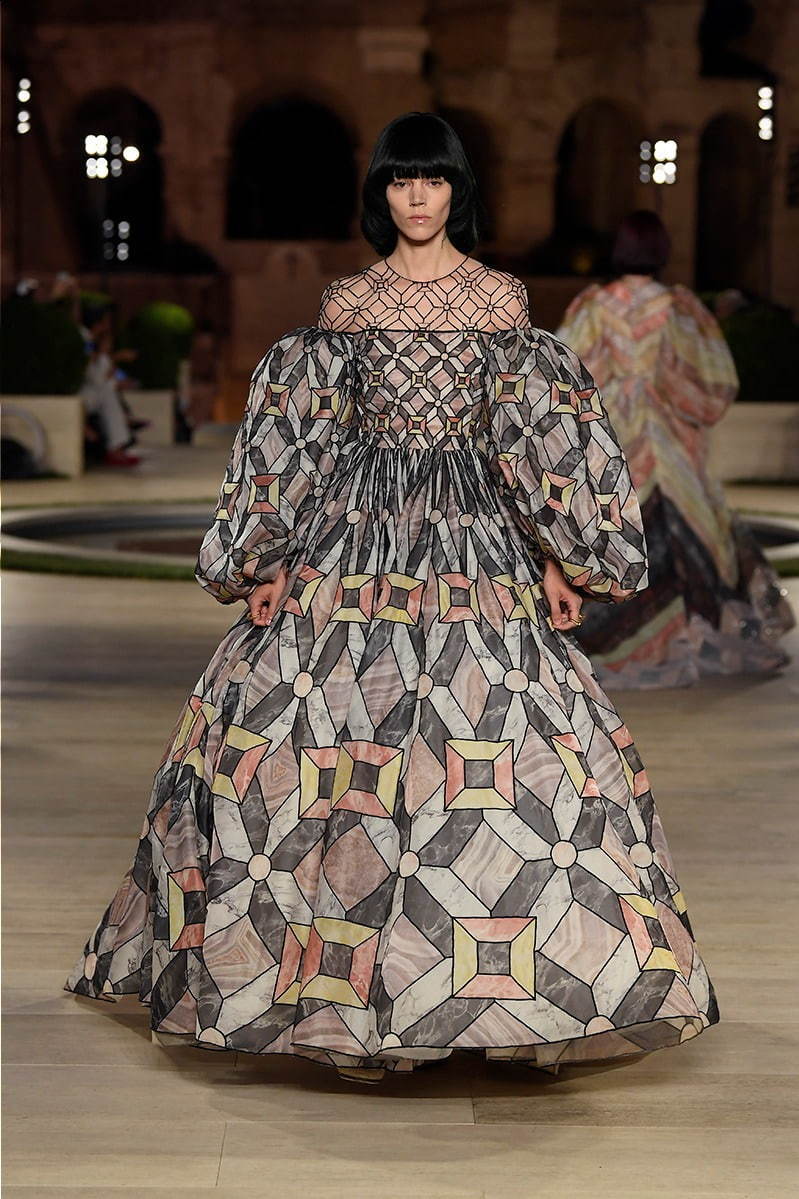 フェンディ オートクチュール(FENDI Haute Couture) 2019-20年秋冬ウィメンズコレクション  - 写真54