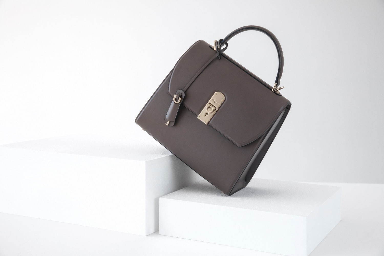 フェラガモ(Ferragamo) ボクシィズ｜写真8