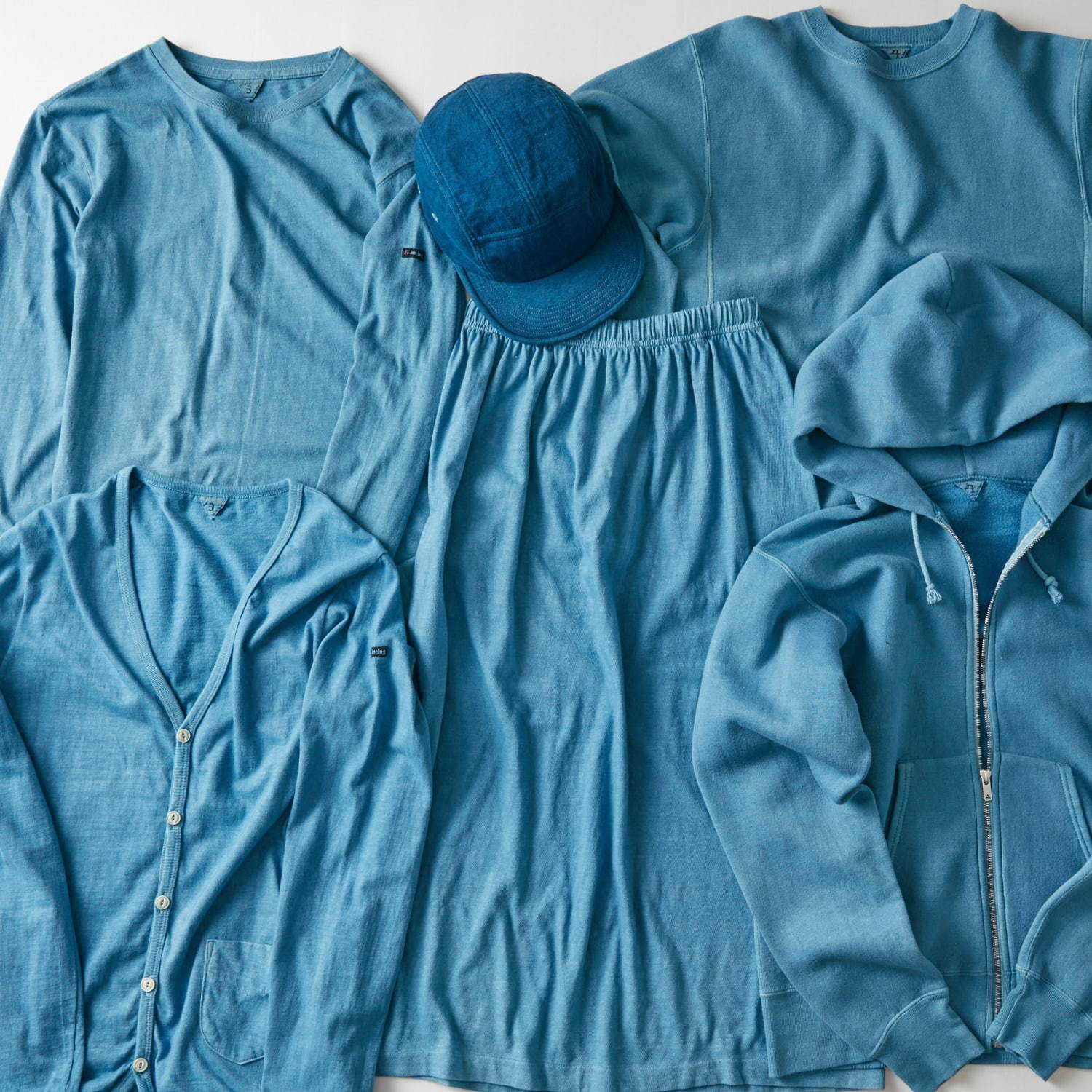 フィルメランジェ×藍染め職人集団リトマス、天然藍で染めたTシャツやスカート限定販売｜写真5