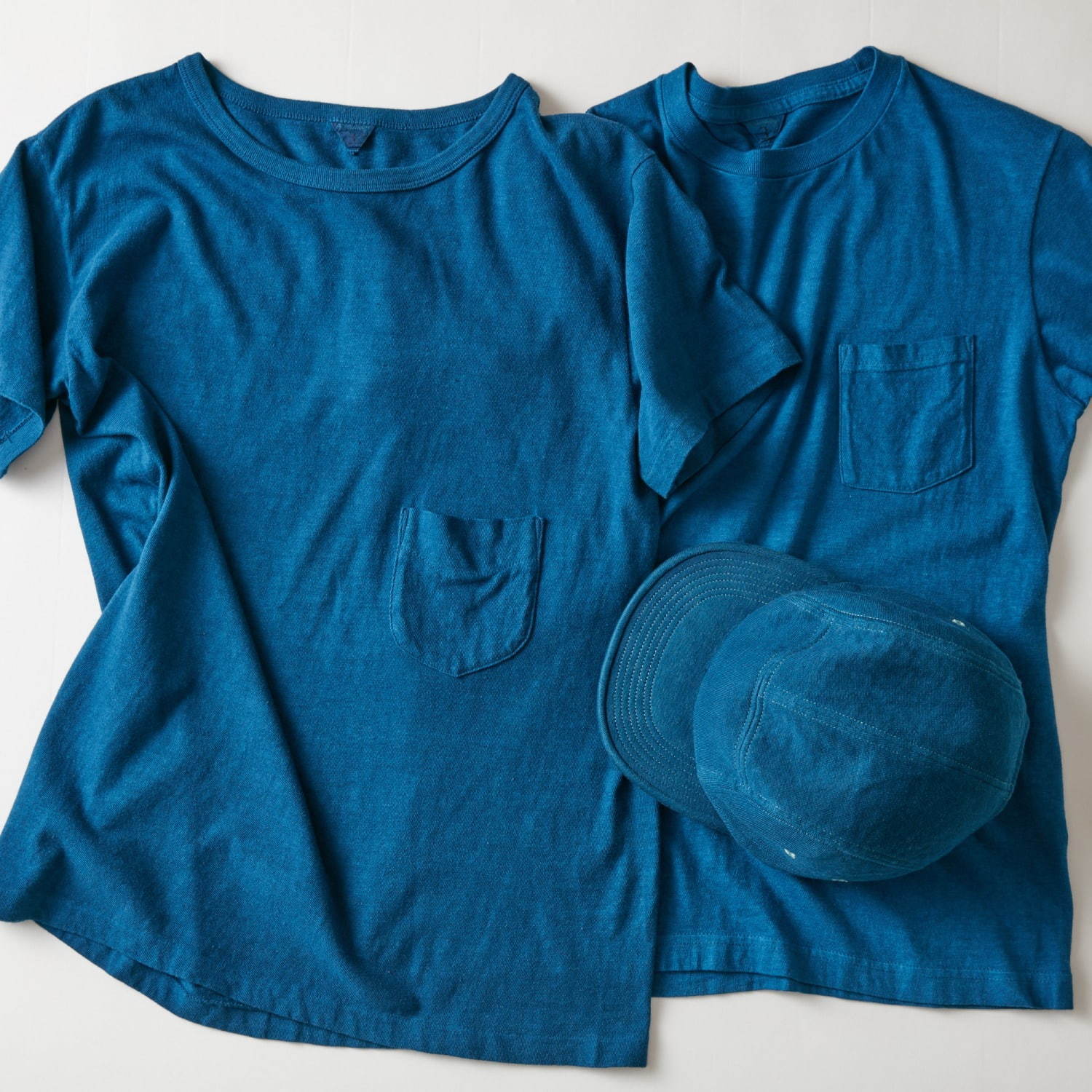 フィルメランジェ×藍染め職人集団リトマス、天然藍で染めたTシャツやスカート限定販売｜写真2