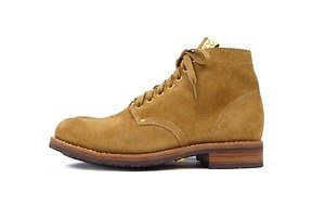 ビズビムの直営店「F.I.L. 福岡」オープン、限定スエードレザーブーツ＆フーディなど