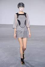 ジュンヤワタナベ・コム デ ギャルソン 2013年春夏コレクション - モードとスポーツのハイブリッド｜写真25