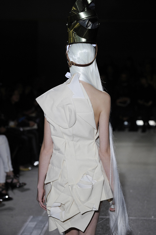 コム デ ギャルソン 2013年春夏<span>コレクション</span> - 写真6