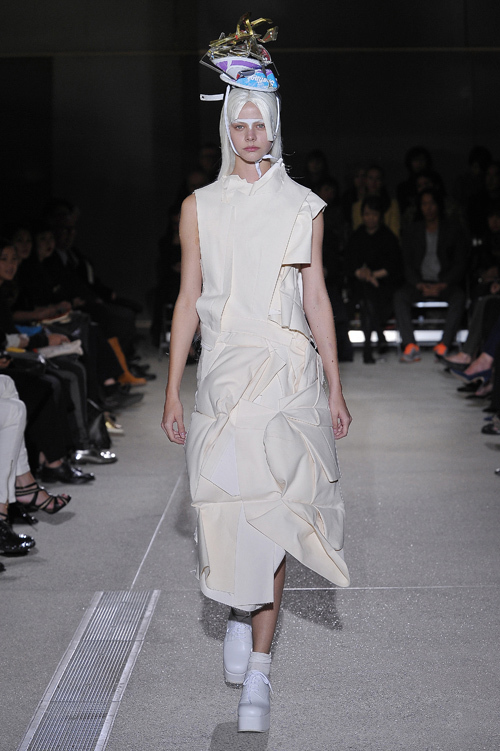 コム デ ギャルソン(COMME des GARÇONS) 2013年春夏ウィメンズ