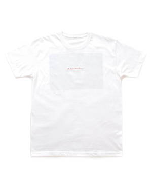 アレッジのグラフィックTシャツ、3人の現代アーティストとコラボ - バンドや広告を着想源に｜写真3