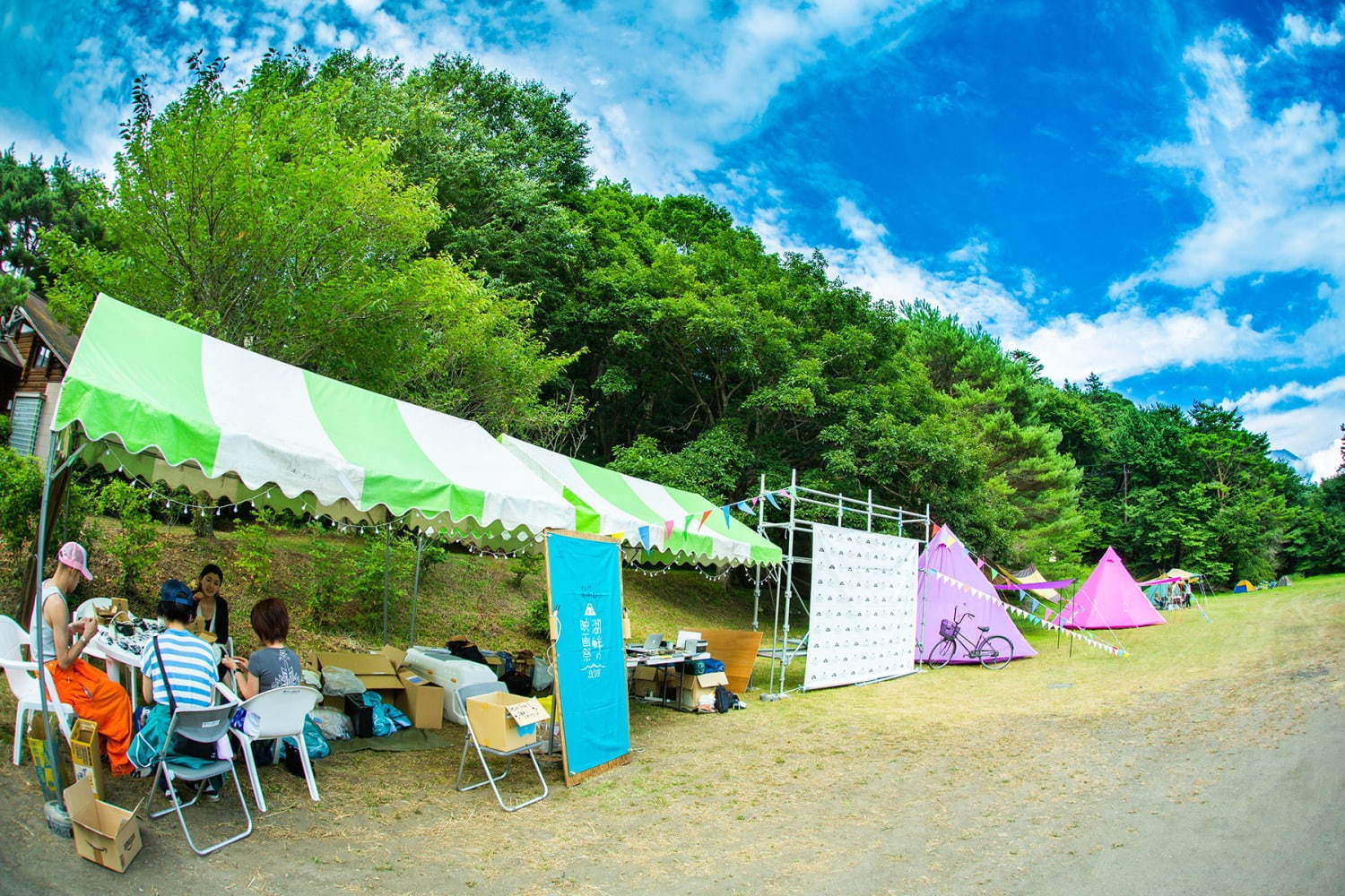 野外映画フェス「富士 湖畔の映画祭」富士山の麓でアウトドア映画鑑賞、監督・俳優のトークショーも｜写真7