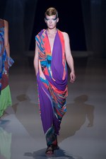 ヒロコ コシノ 2013年春夏コレクション - 美しくエネルギッシュに色彩と光が織りなす海のパレード｜写真4