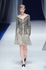 ヒロコ コシノ 2013年春夏コレクション - 美しくエネルギッシュに色彩と光が織りなす海のパレード｜写真26