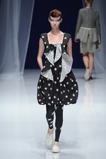 ヒロコ コシノ 2013年春夏コレクション - 美しくエネルギッシュに色彩と光が織りなす海のパレード｜写真36