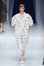 ヒロコ コシノ 2013年春夏コレクション - 美しくエネルギッシュに色彩と光が織りなす海のパレード｜写真38