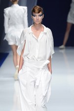 ヒロコ コシノ 2013年春夏コレクション - 美しくエネルギッシュに色彩と光が織りなす海のパレード｜写真48