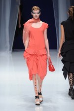 ヒロコ コシノ 2013年春夏コレクション - 美しくエネルギッシュに色彩と光が織りなす海のパレード｜写真57