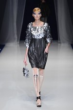 ヒロコ コシノ 2013年春夏コレクション - 美しくエネルギッシュに色彩と光が織りなす海のパレード｜写真96