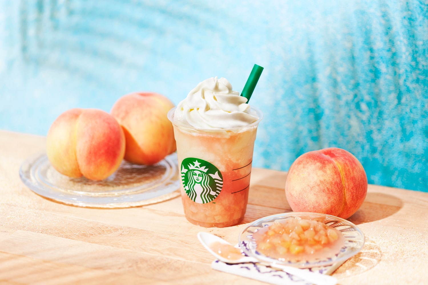 スターバックス(Starbucks Coffee) ピーチ オン ザ ビーチ フラペチーノ｜写真1