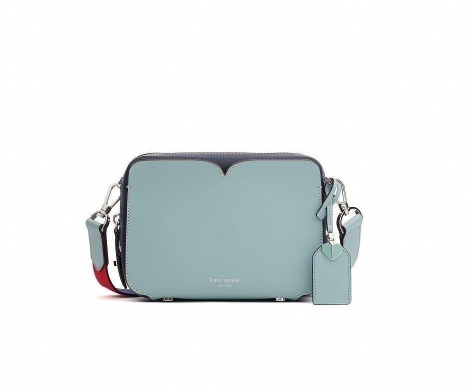 candid medium camera bag in frosted spearmint 40,000円＋税
※2019年7月中旬発売