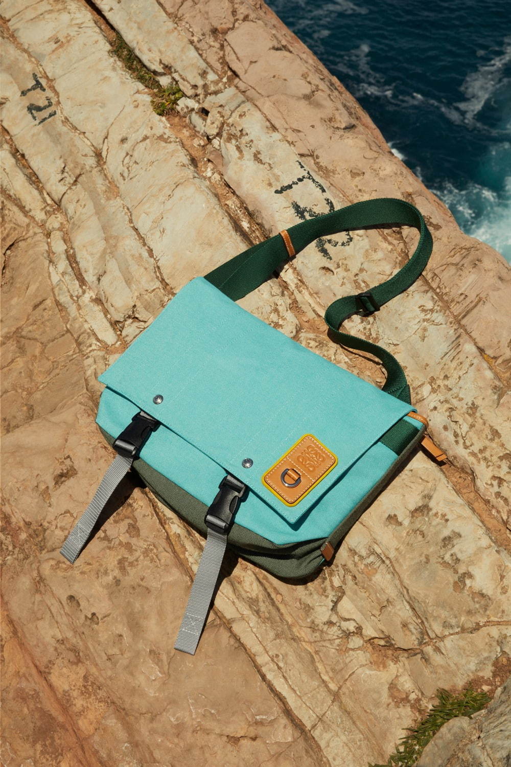 RYS☆ 人気 美品 ロエベ アイネイチャー カラーブロック マウンテン① ラ大人気ブランド【Eye/LOEWE/Nature/アイロエベネイチャー