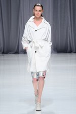 カミシマチナミ 2013年春夏コレクション - 蝶が告げる、光あふれる春のおとずれ｜写真1