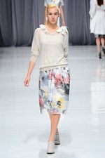 カミシマチナミ 2013年春夏コレクション - 蝶が告げる、光あふれる春のおとずれ｜写真4