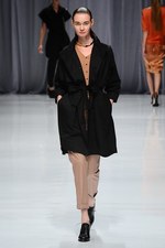 カミシマチナミ 2013年春夏コレクション - 蝶が告げる、光あふれる春のおとずれ｜写真27