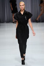 カミシマチナミ 2013年春夏コレクション - 蝶が告げる、光あふれる春のおとずれ｜写真29