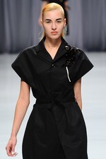 カミシマチナミ 2013年春夏コレクション - 蝶が告げる、光あふれる春のおとずれ｜写真30