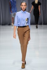 カミシマチナミ 2013年春夏コレクション - 蝶が告げる、光あふれる春のおとずれ｜写真33