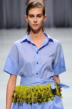 カミシマチナミ 2013年春夏コレクション - 蝶が告げる、光あふれる春のおとずれ｜写真40