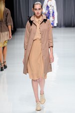 カミシマチナミ 2013年春夏コレクション - 蝶が告げる、光あふれる春のおとずれ｜写真42