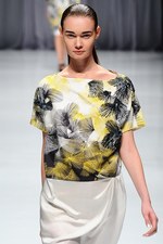 カミシマチナミ 2013年春夏コレクション - 蝶が告げる、光あふれる春のおとずれ｜写真54