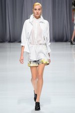 カミシマチナミ 2013年春夏コレクション - 蝶が告げる、光あふれる春のおとずれ｜写真57