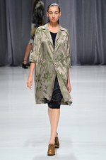 カミシマチナミ 2013年春夏コレクション - 蝶が告げる、光あふれる春のおとずれ｜写真59