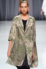 カミシマチナミ 2013年春夏コレクション - 蝶が告げる、光あふれる春のおとずれ｜写真60