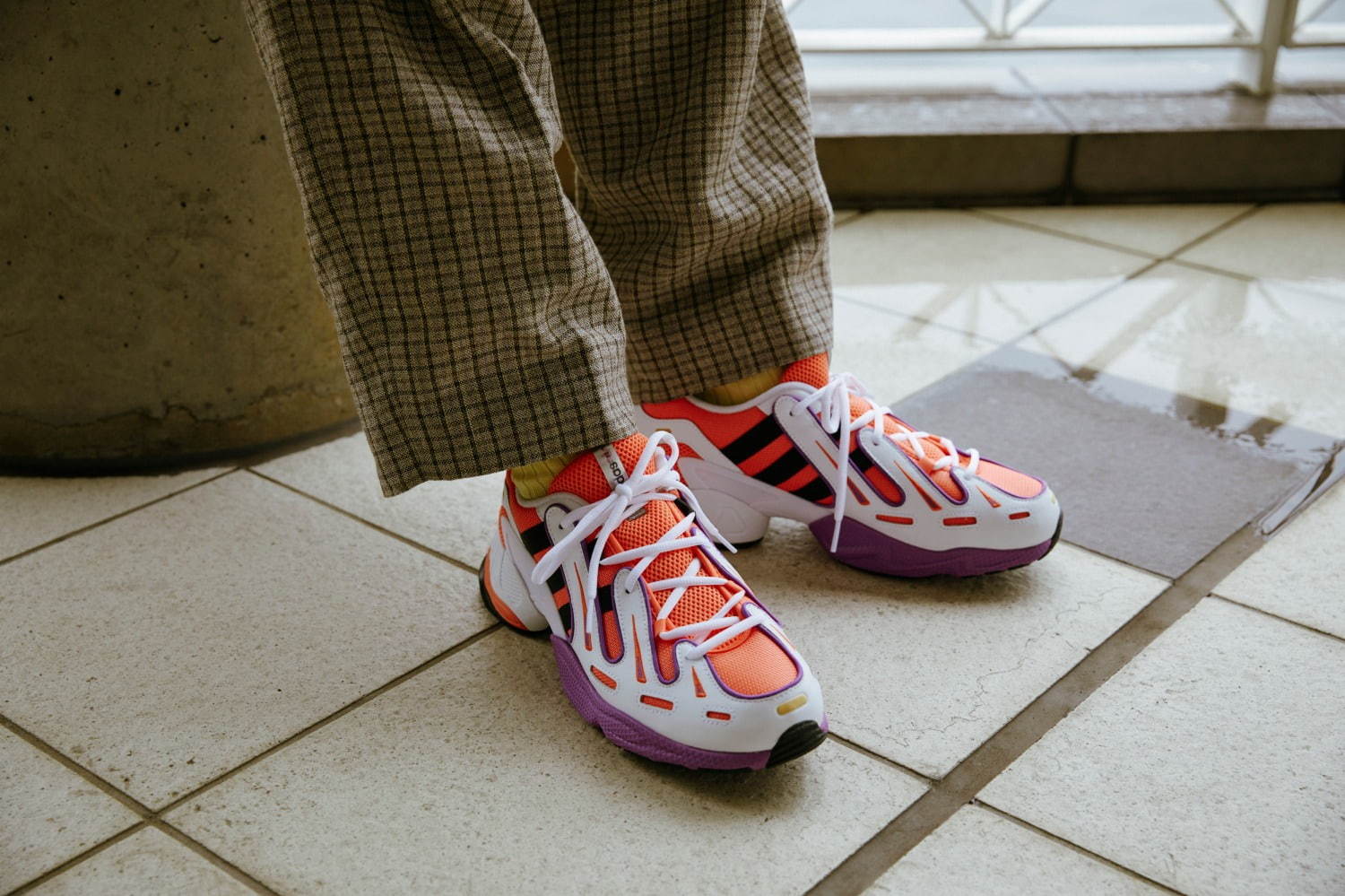 アディダス オリジナルス(adidas Originals) EQT ガゼル｜写真1