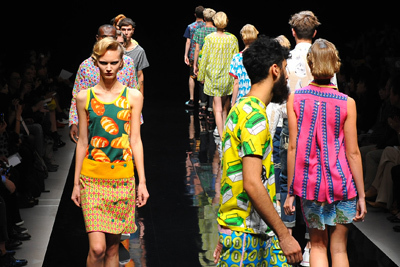 キューン 2013年春夏 ウィメンズ&メンズ コレクション