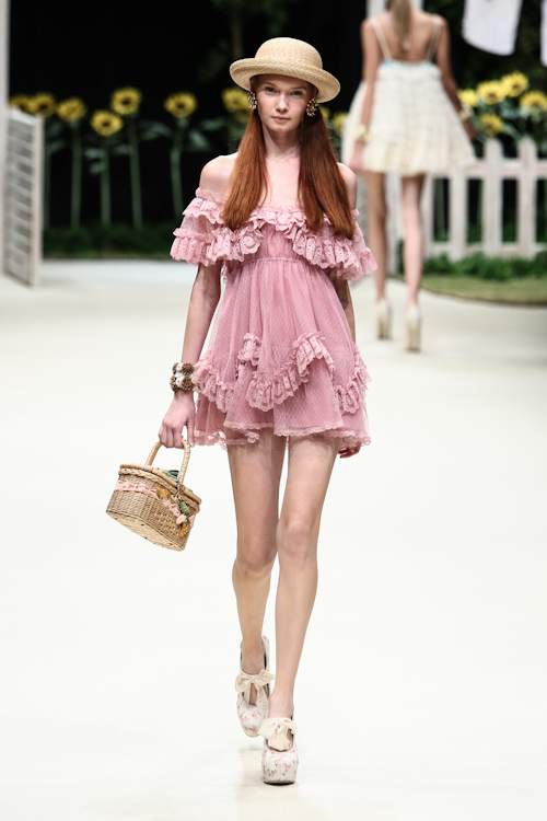 ダブル シー 2013年春夏<span>コレクション</span> - 写真24