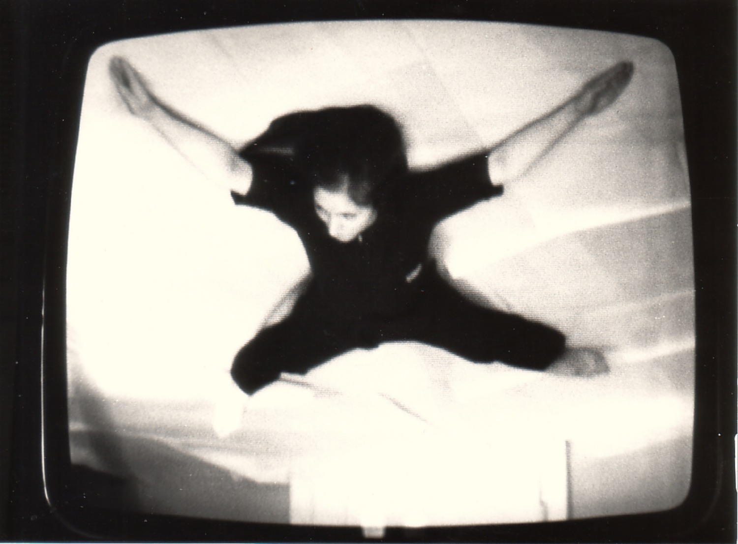 ポーランド女性作家の映像作品展示が東京都写真美術館で、70年代フィルムからセルフィー作品まで初公開｜写真14