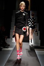 プラダ(PRADA) 2013年春夏ウィメンズコレクション - 現代女性の感情を細やかに描き出して｜写真17