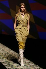 ケンゾー(KENZO) 2013年春夏コレクション - ジャングルの活気を都会のルックに落とし込んで｜写真2