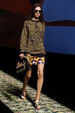 ケンゾー(KENZO) 2013年春夏コレクション - ジャングルの活気を都会のルックに落とし込んで｜写真26
