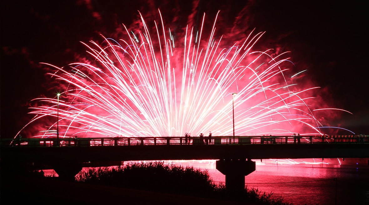 千葉「佐倉花火フェスタ2019」関東最大規模2万発、10分間8,000連発＆半径500m二尺玉も｜写真3