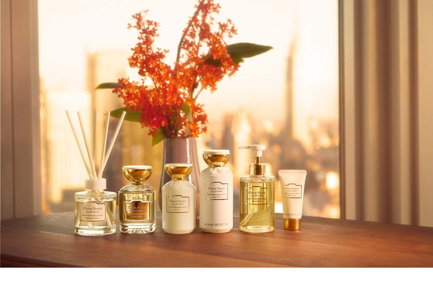 フローラノーティス ジルスチュアート“金木犀‟香る19年秋の新作、リッチなボディミルク＆香水など
