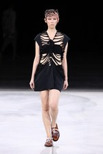 ノゾミ イシグロ タンバリン 2013年春夏コレクション - 伝説的ロックバンドからインスパイア｜写真16