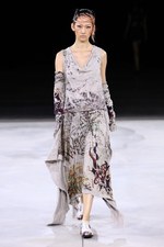 ノゾミ イシグロ タンバリン 2013年春夏コレクション - 伝説的ロックバンドからインスパイア｜写真18