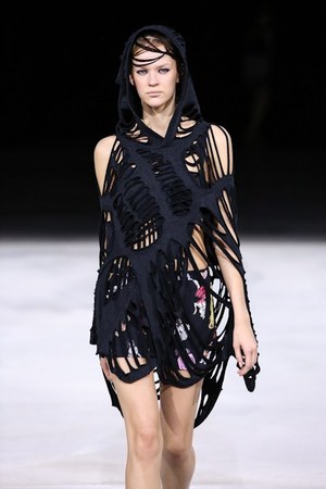 ノゾミ イシグロ タンバリン 2013年春夏コレクション - 伝説的ロックバンドからインスパイア|写真5