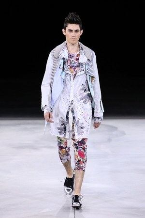 ノゾミ イシグロ タンバリン 2013年春夏コレクション - 伝説的ロックバンドからインスパイア|写真24