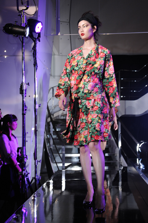 エモモナキア 2013年春夏<span>コレクション</span> - 写真29