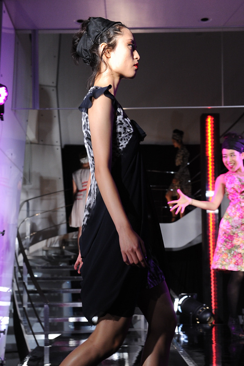 エモモナキア 2013年春夏<span>コレクション</span> - 写真35