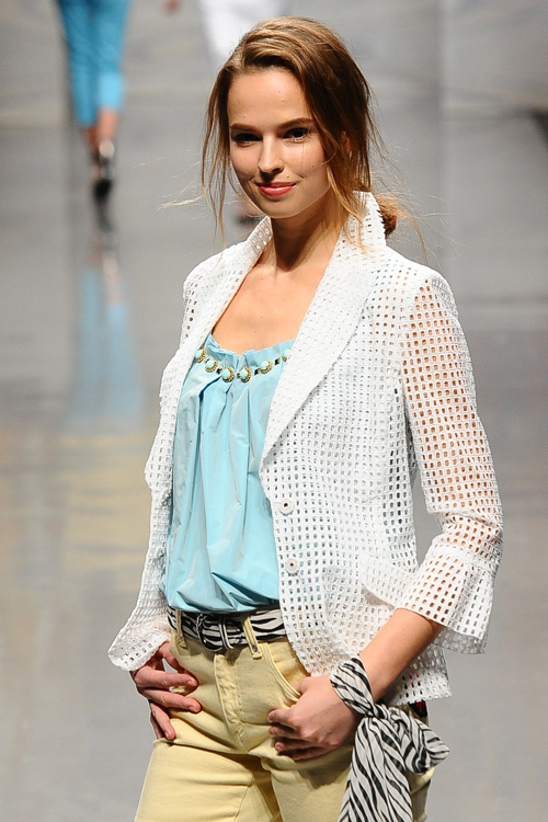 ユキ トリヰ インターナショナル 2013年春夏<span>コレクション</span> - 写真12