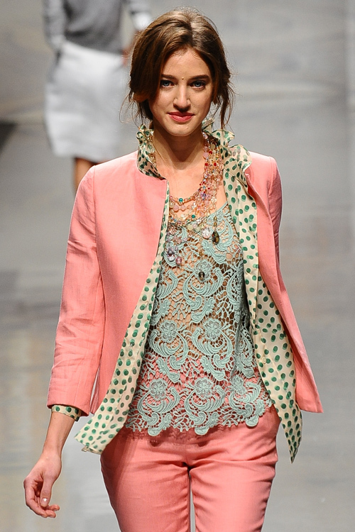 ユキ トリヰ インターナショナル 2013年春夏<span>コレクション</span> - 写真15